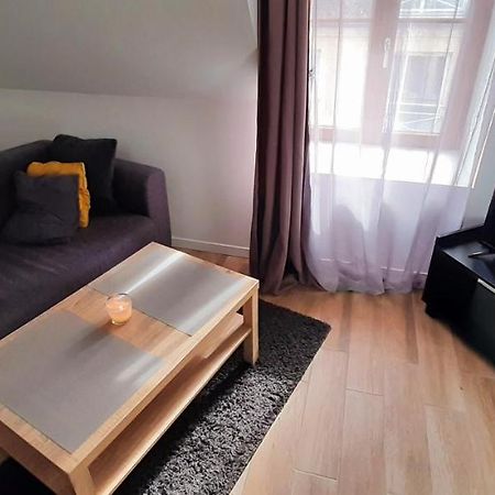 Apartament Charmant Studio Au Coeur De Sens Zewnętrze zdjęcie