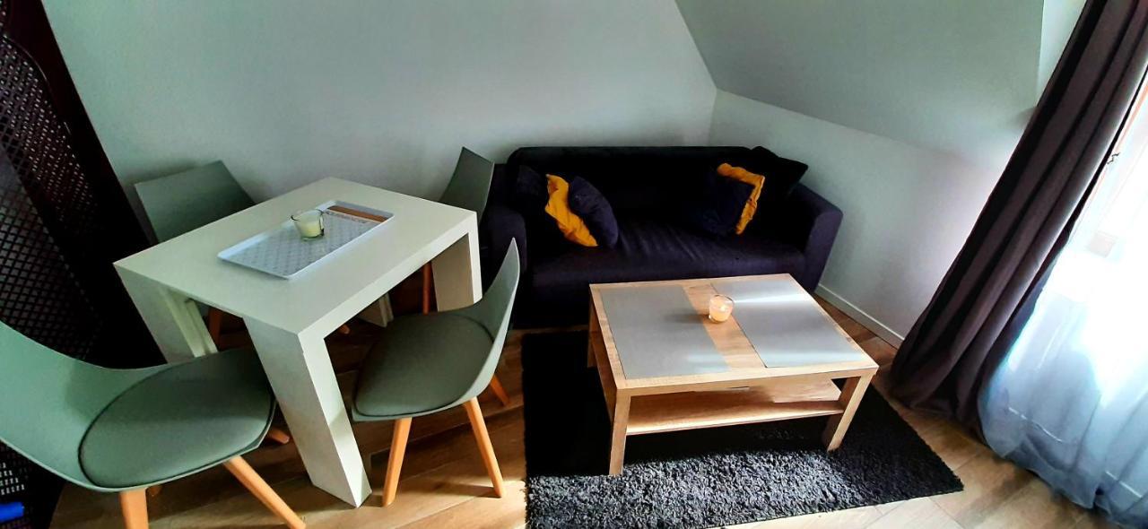 Apartament Charmant Studio Au Coeur De Sens Zewnętrze zdjęcie