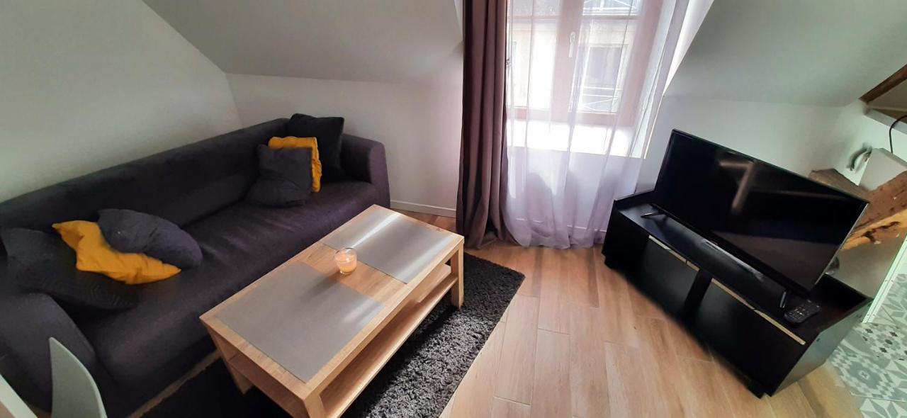 Apartament Charmant Studio Au Coeur De Sens Zewnętrze zdjęcie